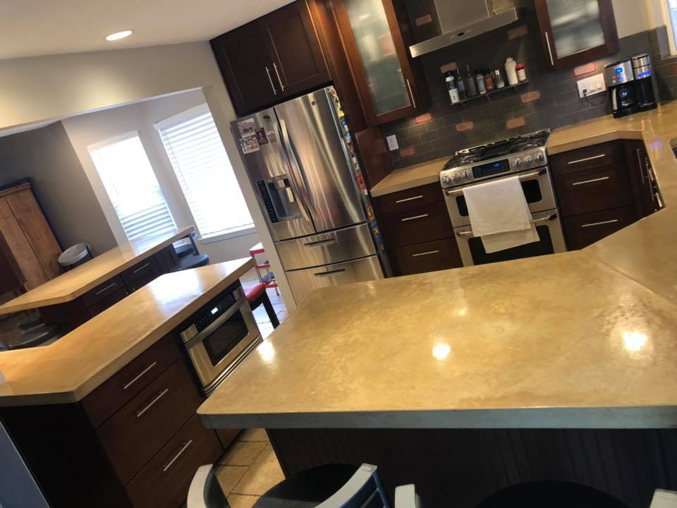 47378783_2057804697596173_4933052312080875520_n