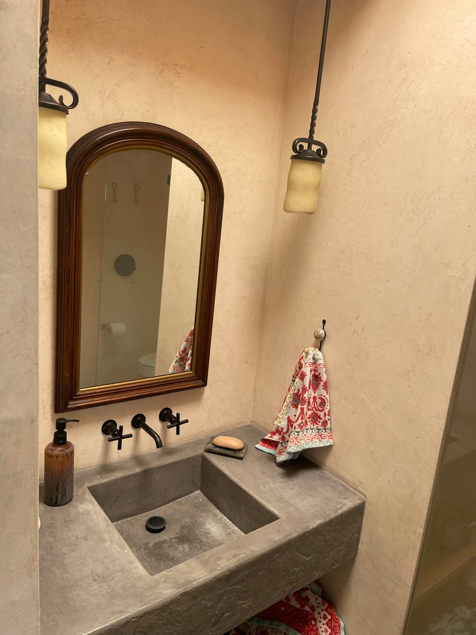 490919930_1230480752411722_1622849607443454282_n